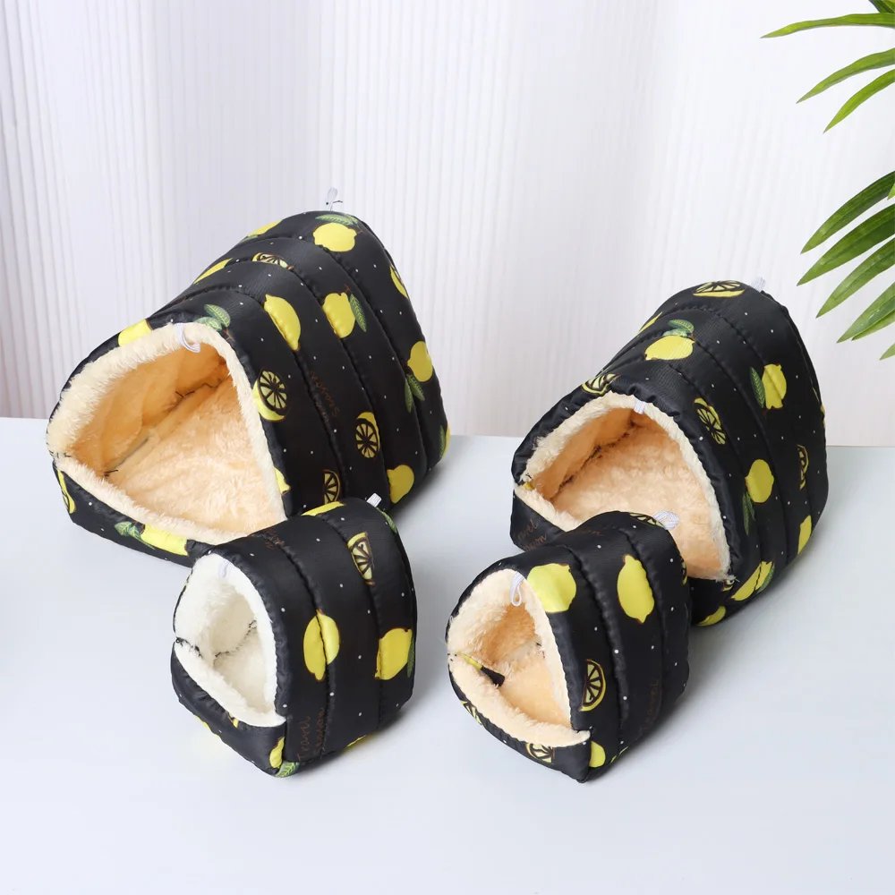 Cute Cartoon Rabbit Squirrel Mini Cage Guinea Pig Nest Small Animal Mice Rat Pet Sleeping Bed Hamster House Winter Warm Soft Mat